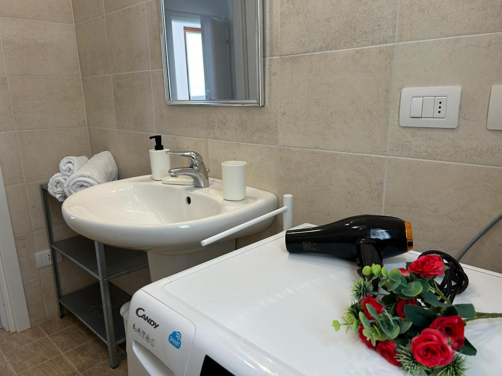 Terrazza Fucinetta Apartman Introbio Kültér fotó
