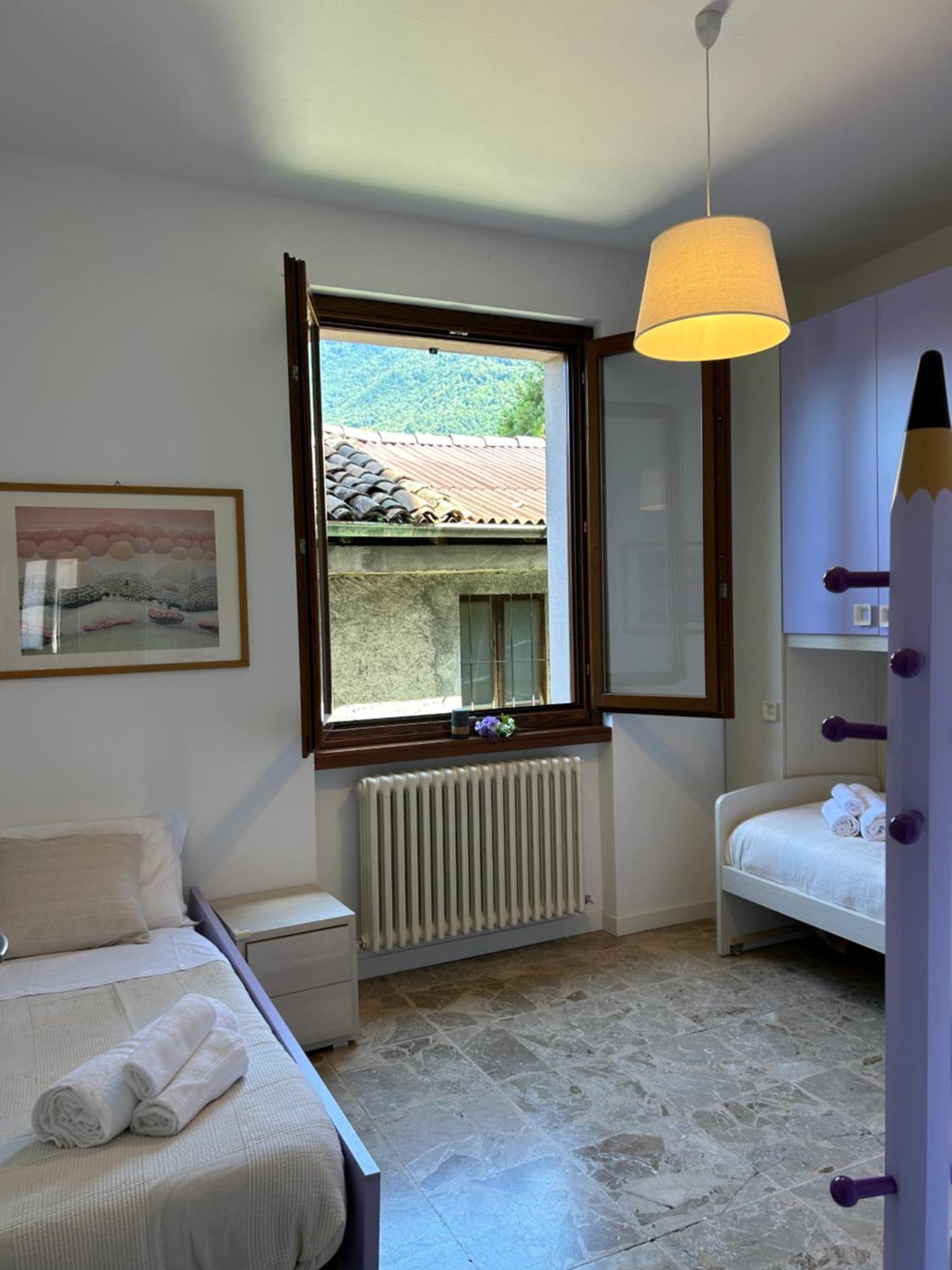 Terrazza Fucinetta Apartman Introbio Kültér fotó